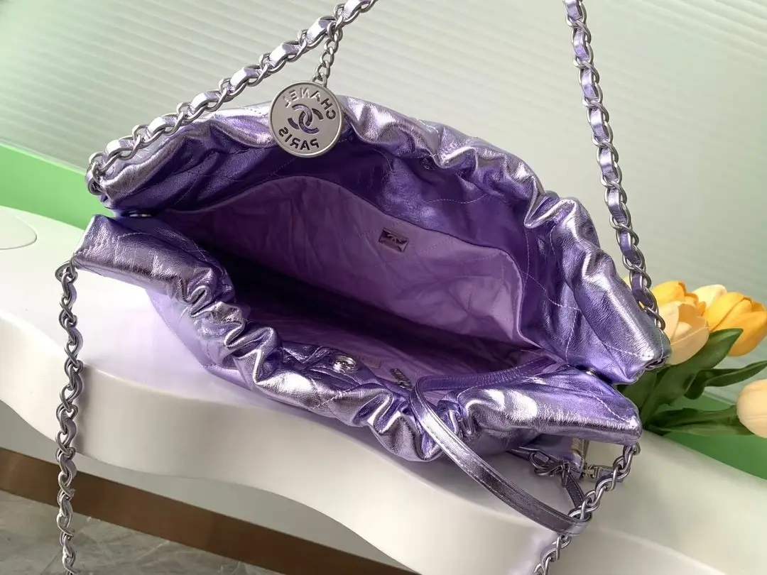 Chanel 22 Medium Handbag AS3261 Purple