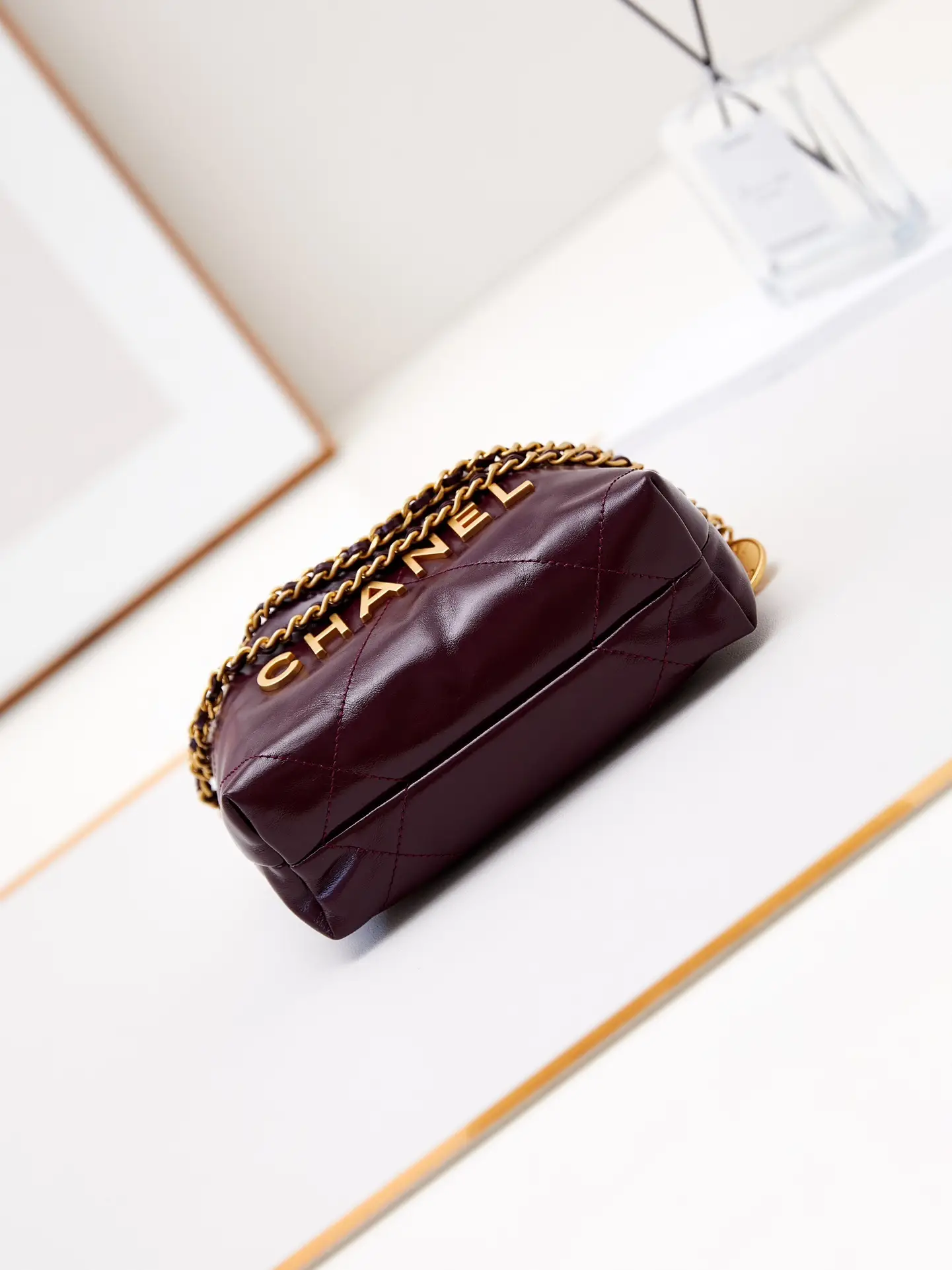 Chanel 22 Mini Handbag AS3980 Burgundy