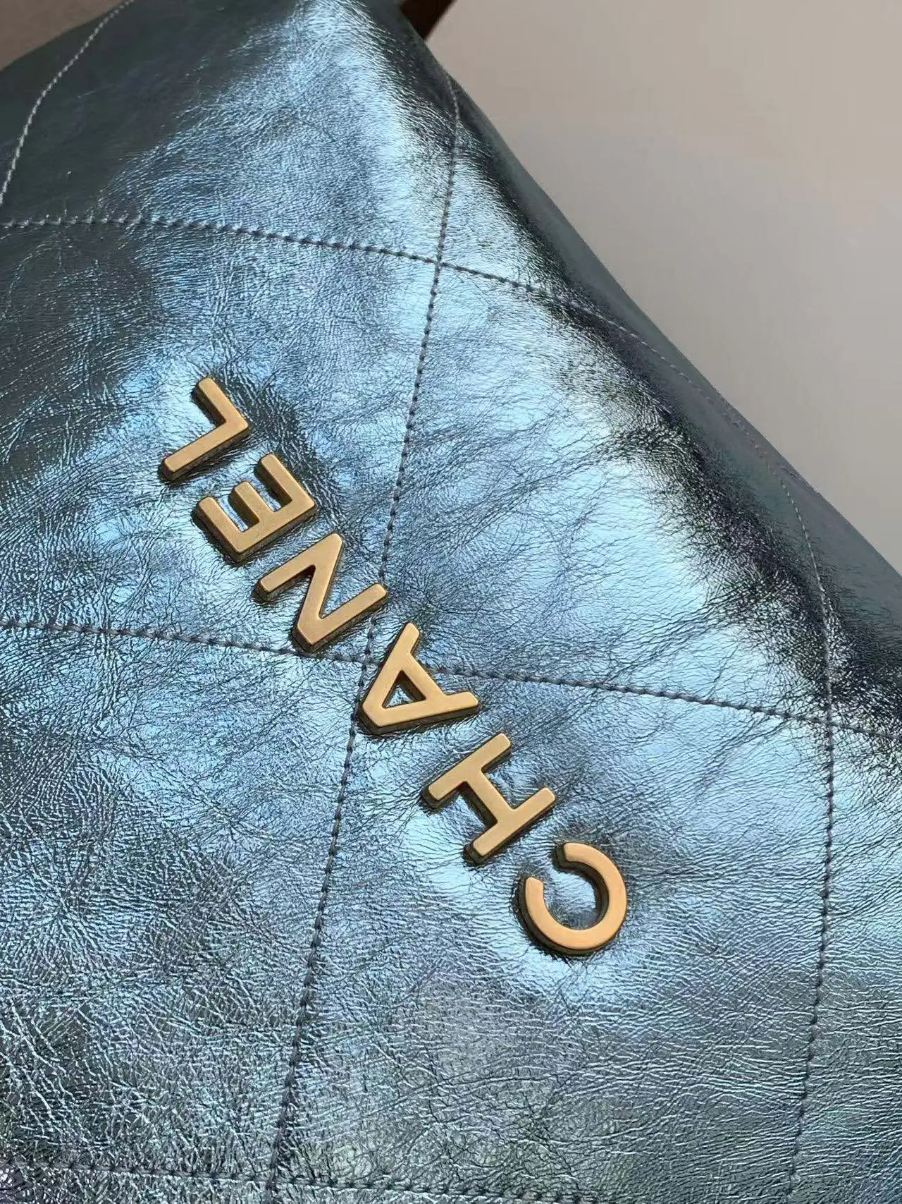 Chanel 22 Small Handbag AS3260 Blue