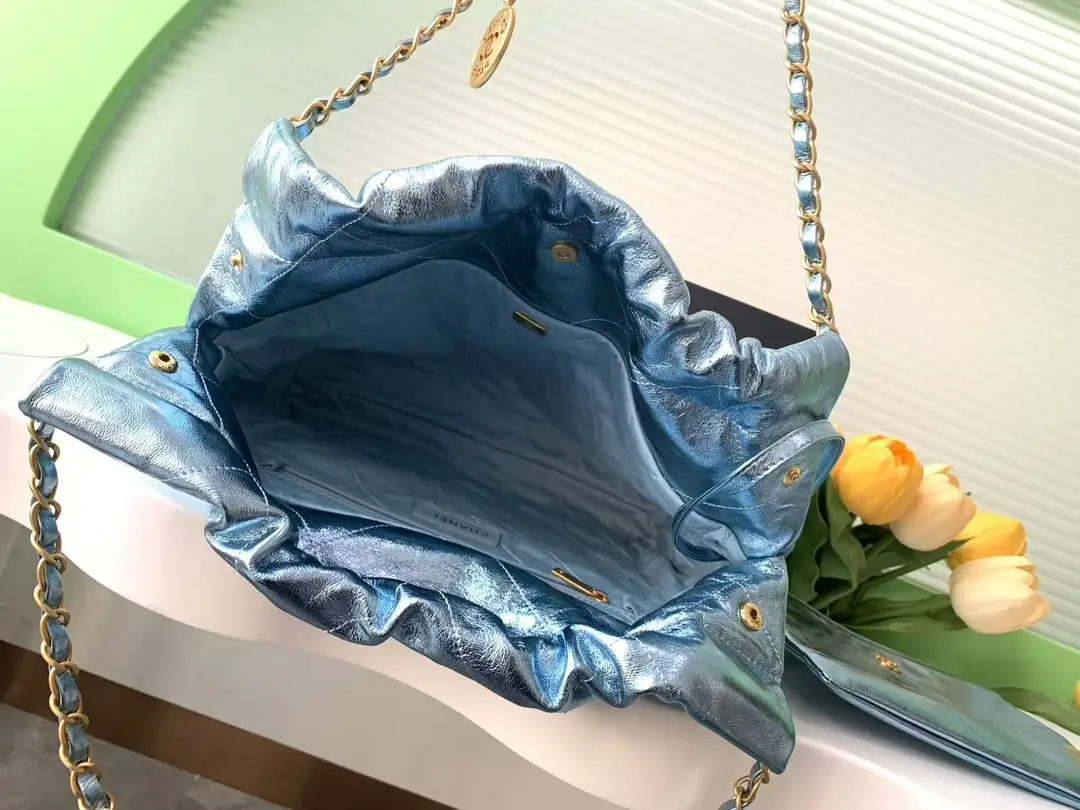 Chanel 22 Small Handbag AS3260 Blue