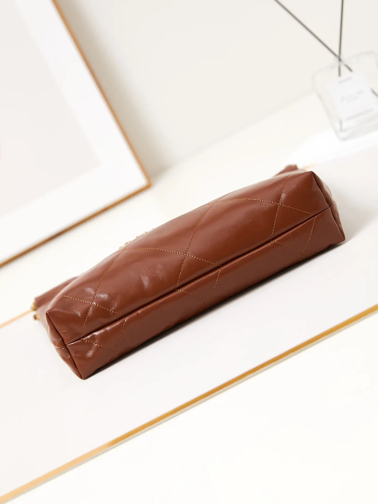 Chanel 22 Small Handbag AS3260 Caramel