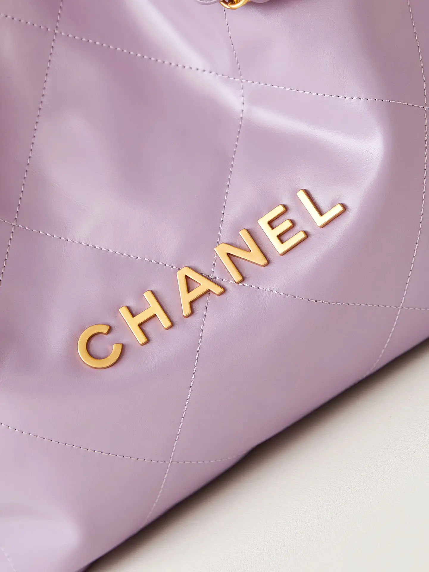 Chanel 22 Small Handbag AS3260 Purple