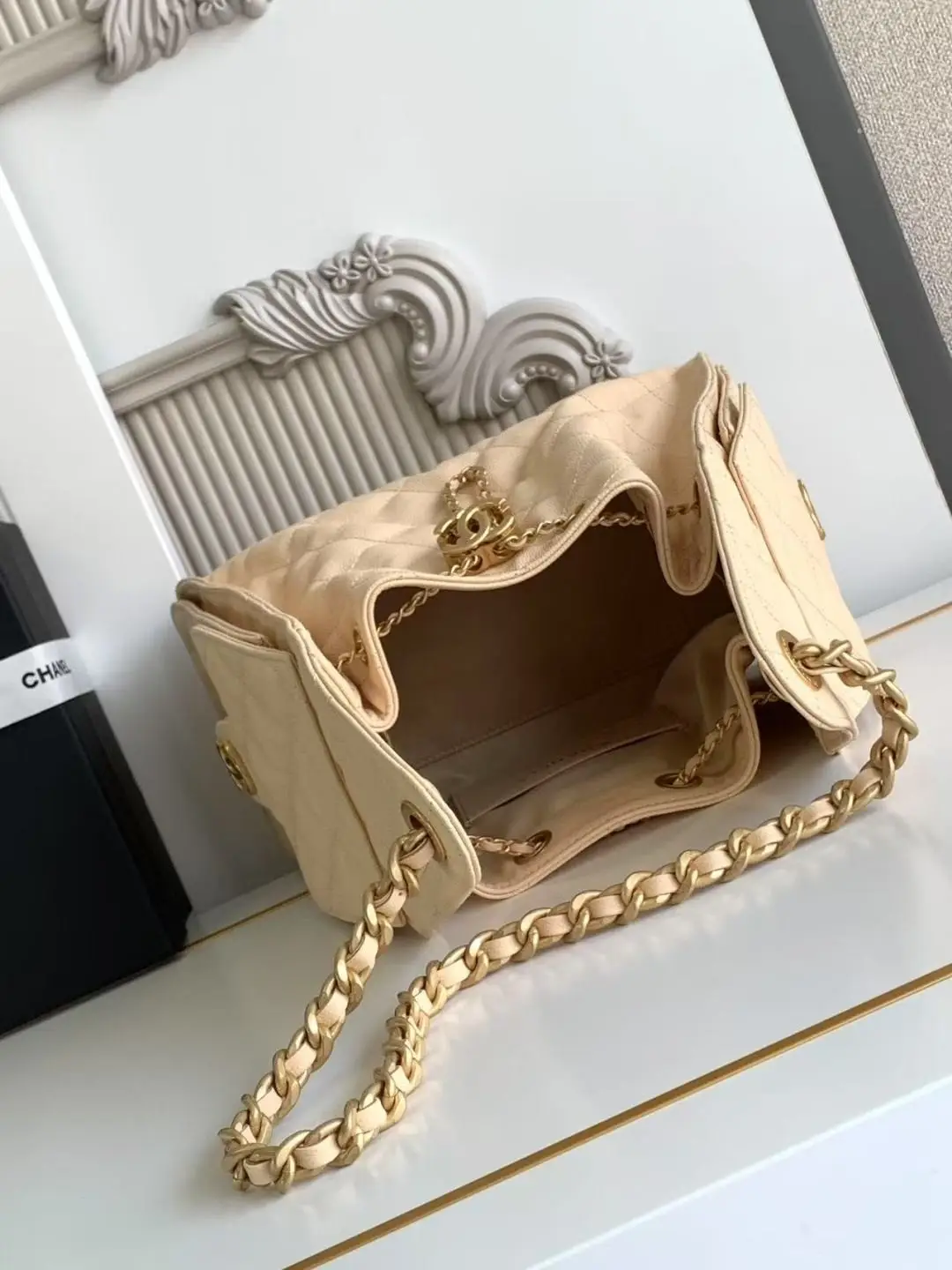 Chanel 25 Small Hobo Bag AS5293 Light Apricot