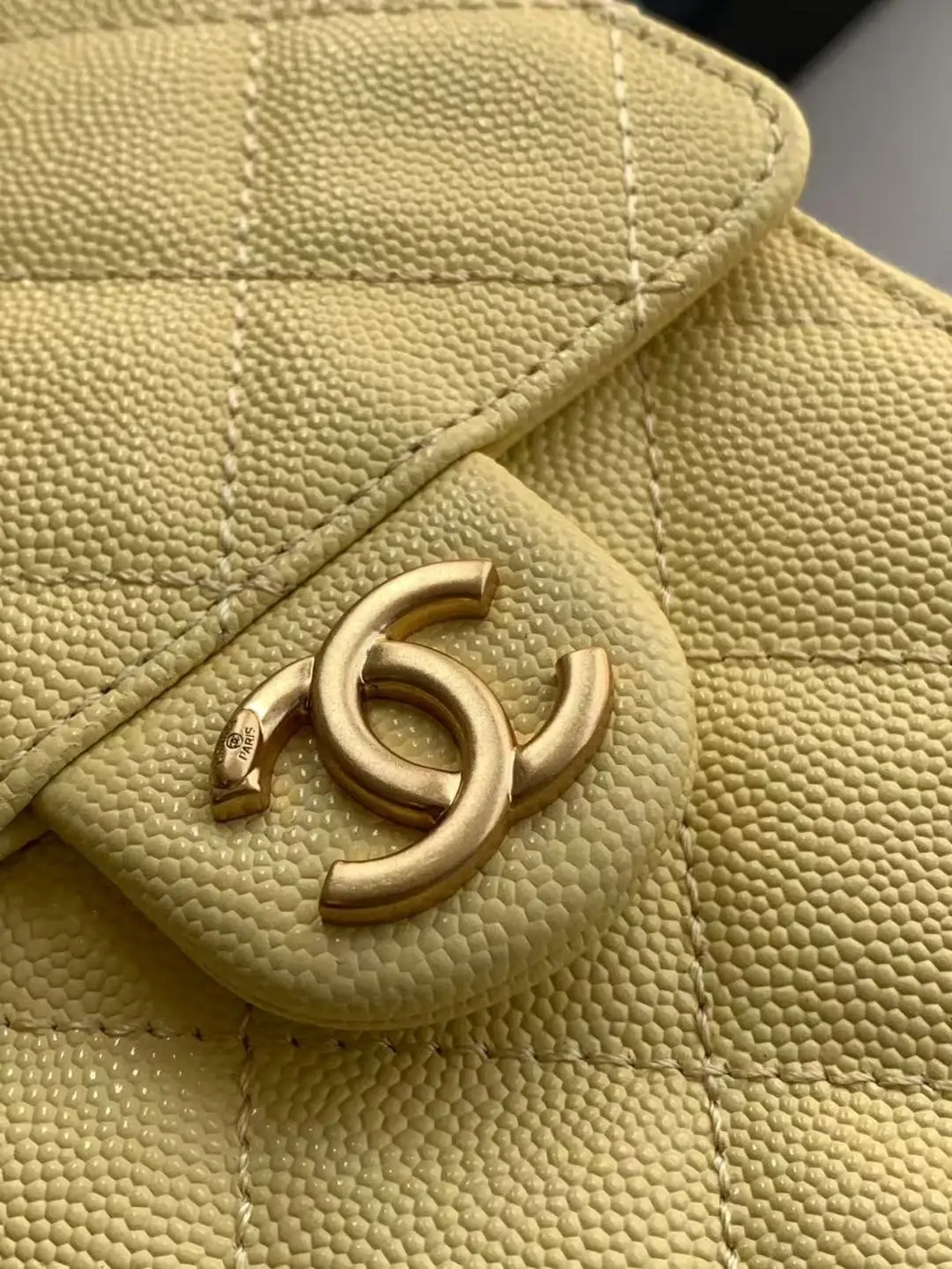 Chanel 25 Small Hobo Bag AS5293 Yellow
