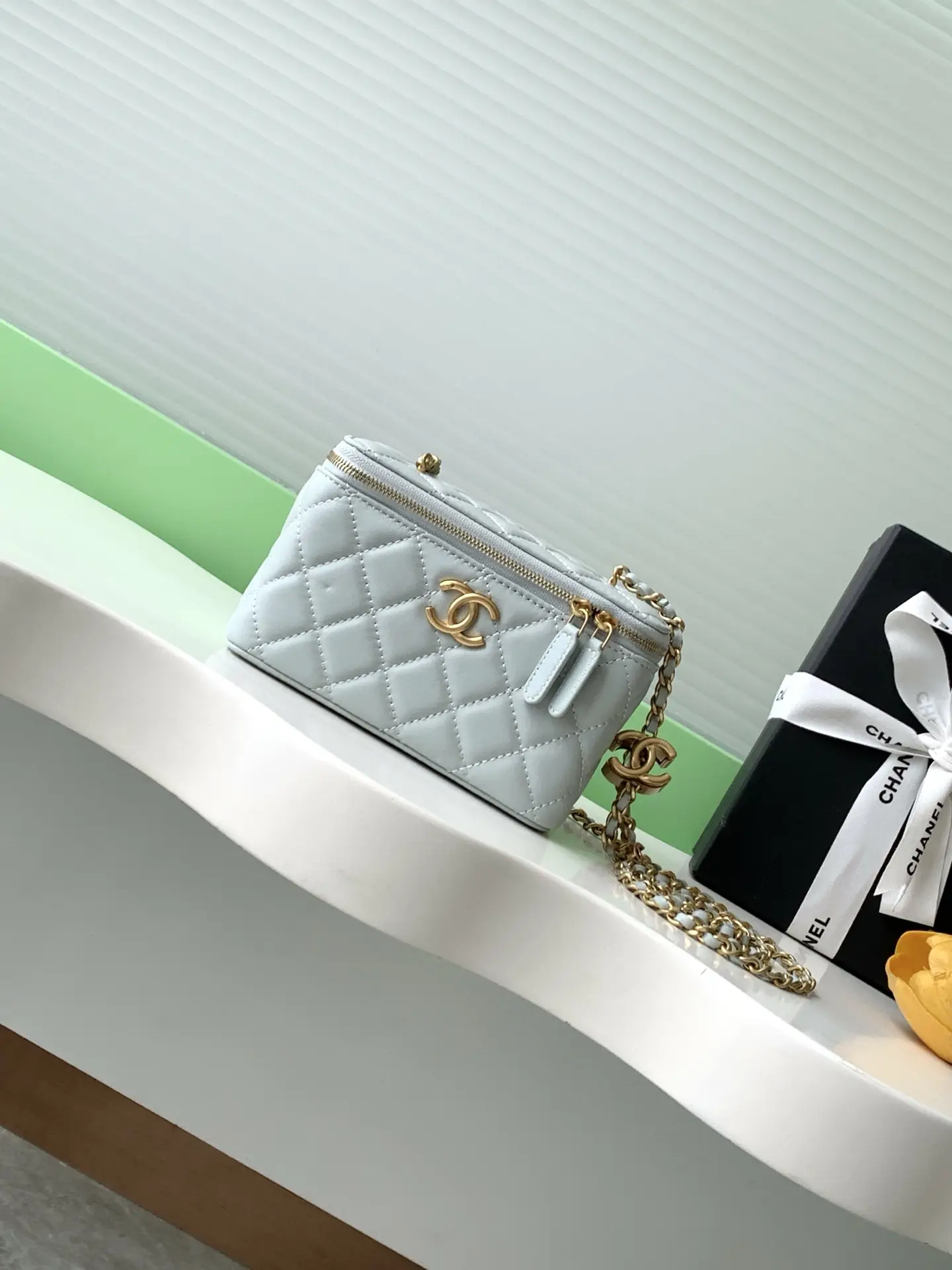 Chanel 25 Vanity Case AP3940 Light Blue