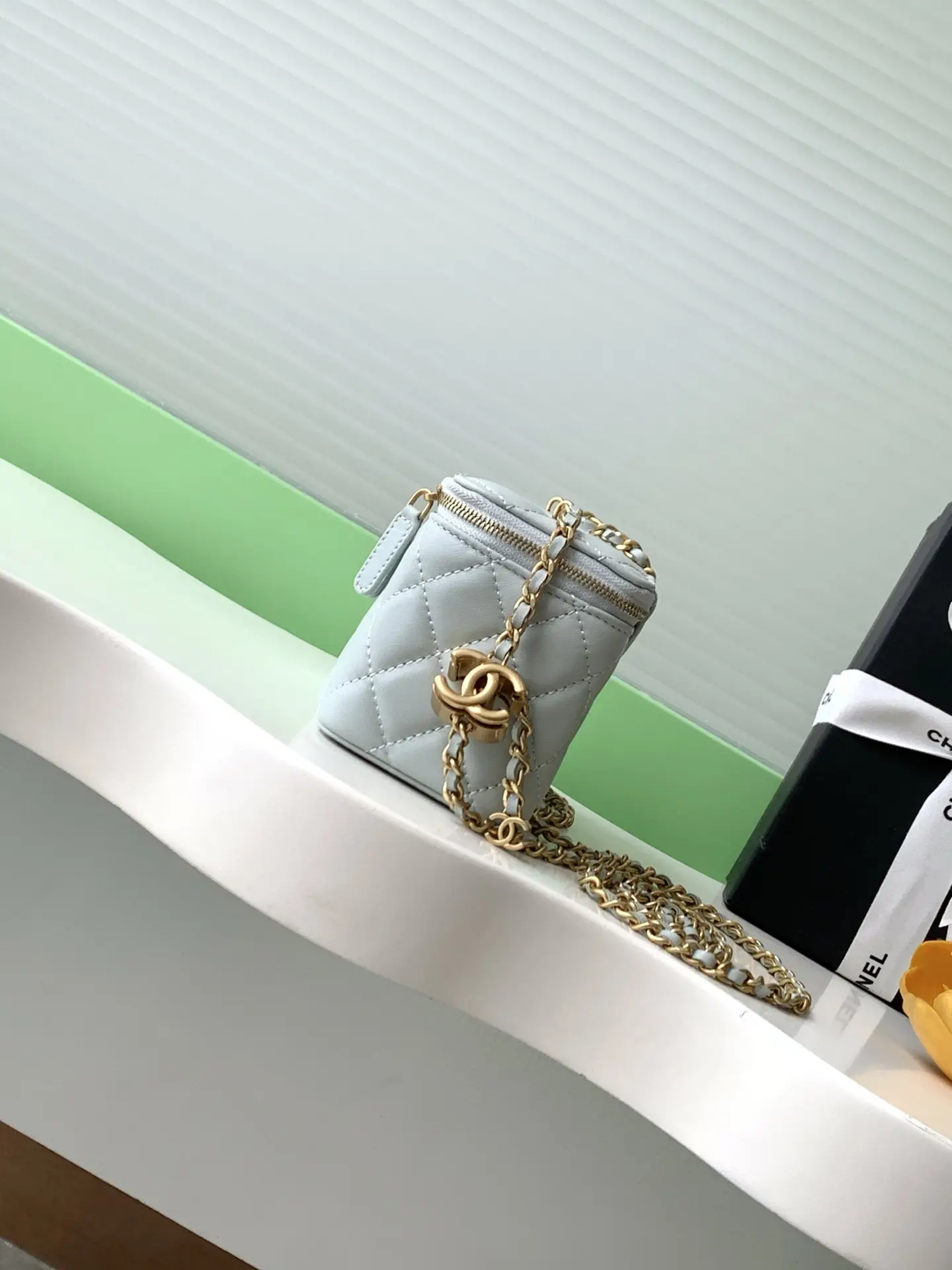 Chanel 25 Vanity Case AP3940 Light Blue