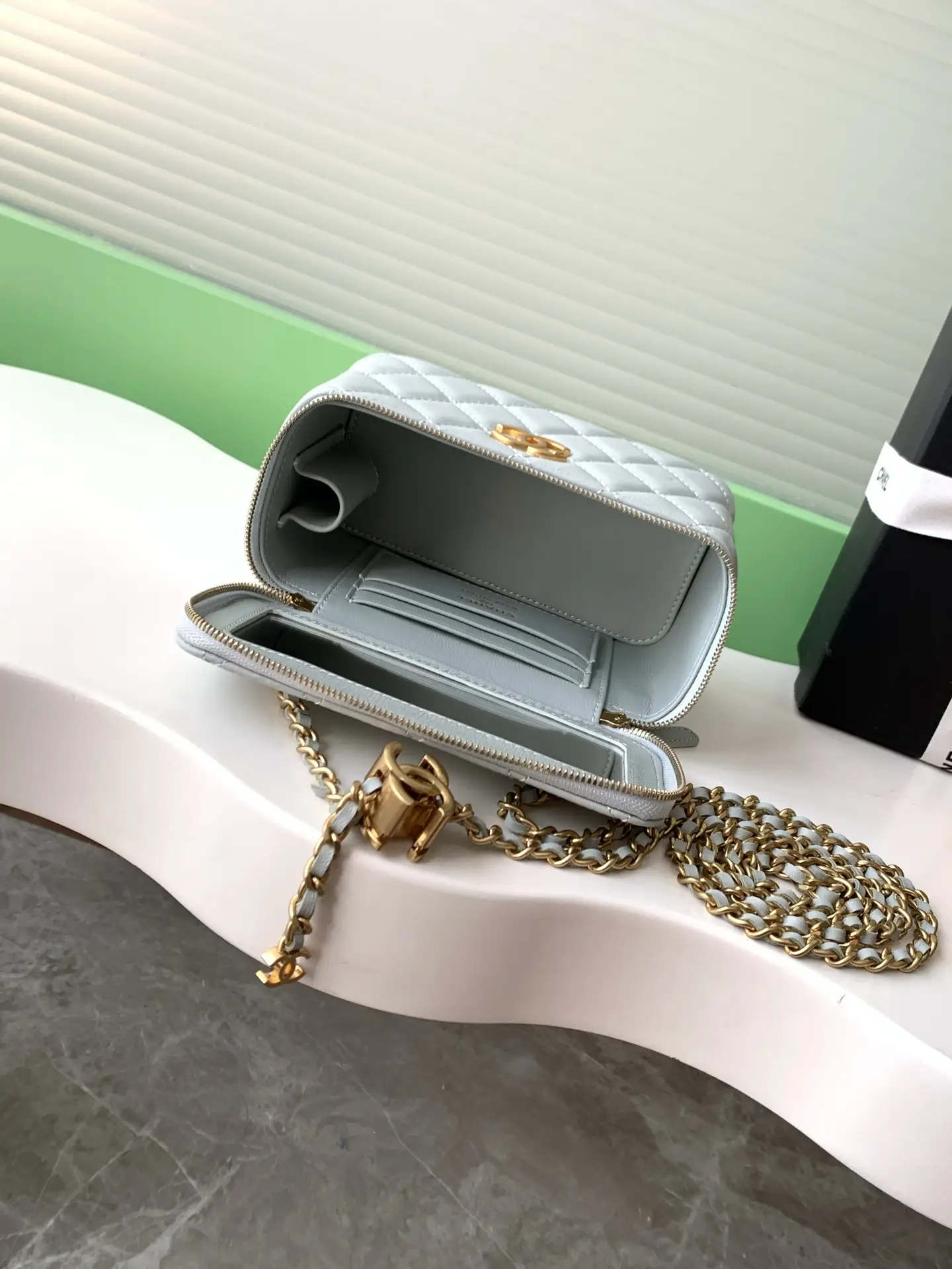 Chanel 25 Vanity Case AP3940 Light Blue