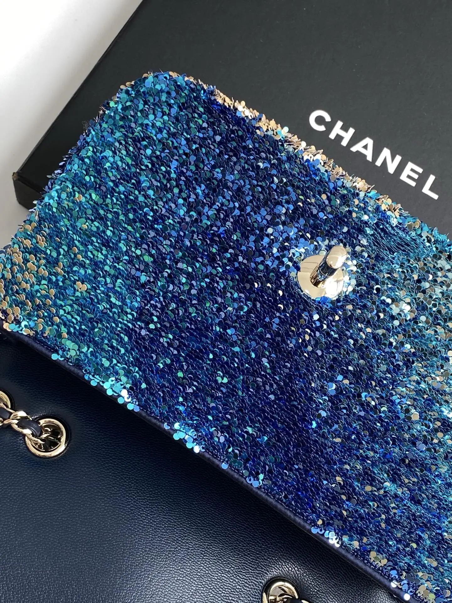 Chanel Flap Bag Sequins AS4561