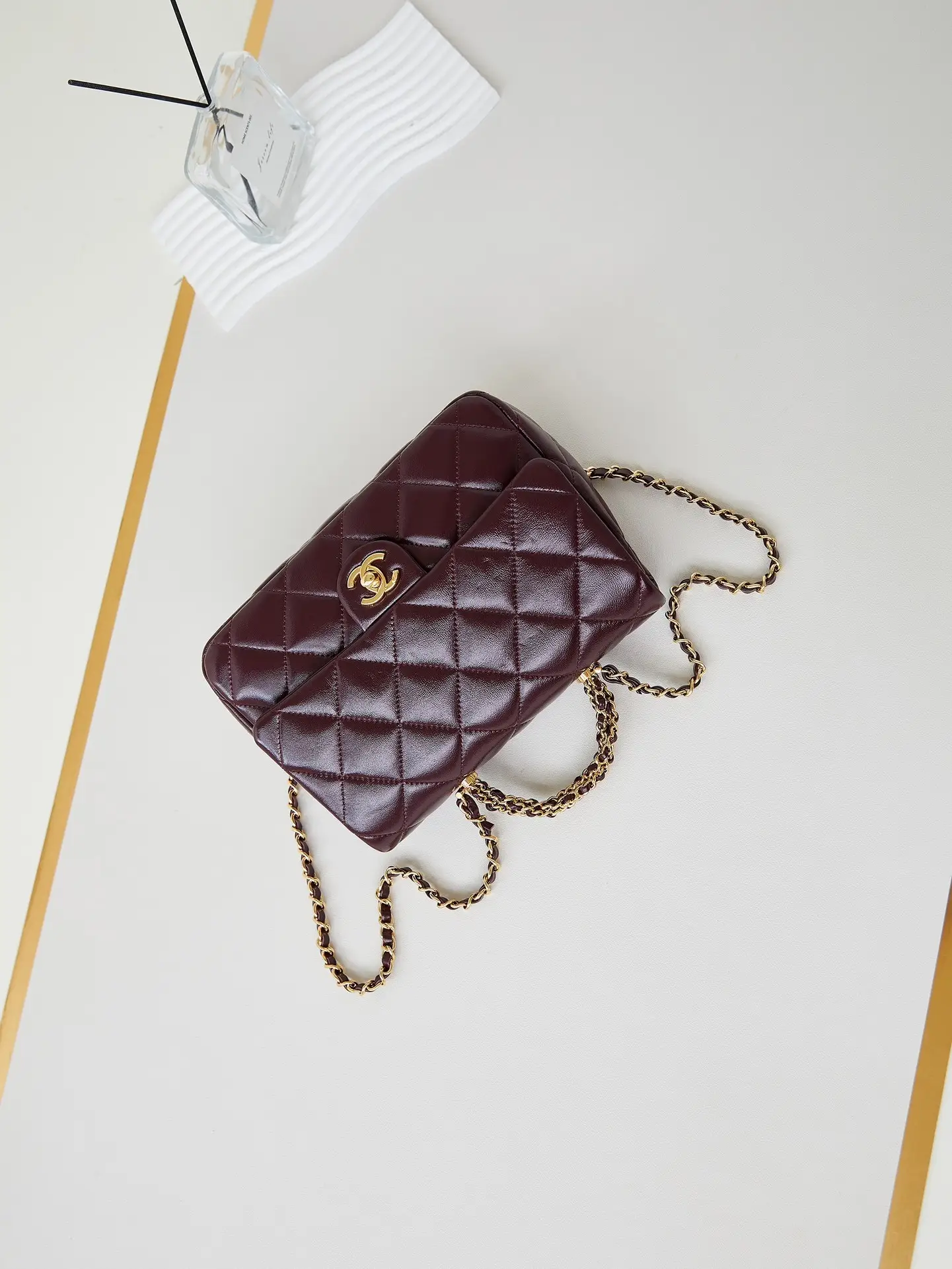 Chanel Handle Flap Bag AS5043 Burgundy