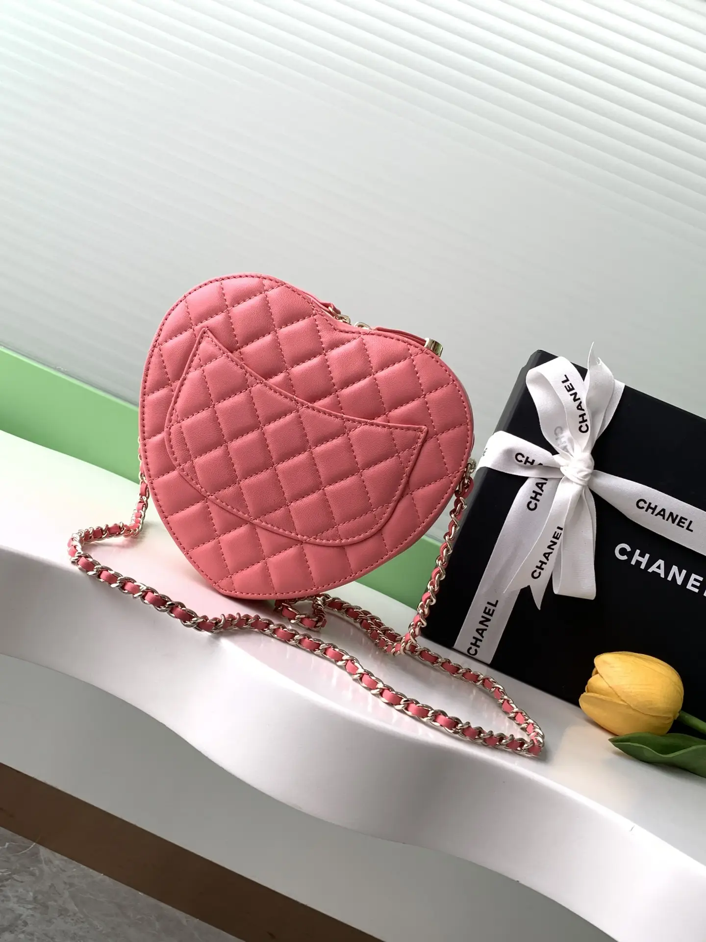 Chanel Heart-Shaped Bag AS3191 Pink