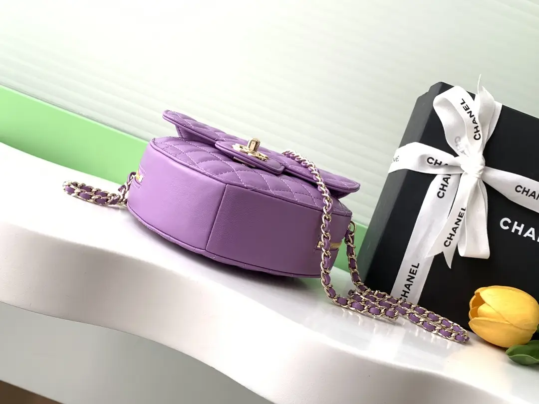 Chanel Heart-Shaped Bag AS3191 Purple