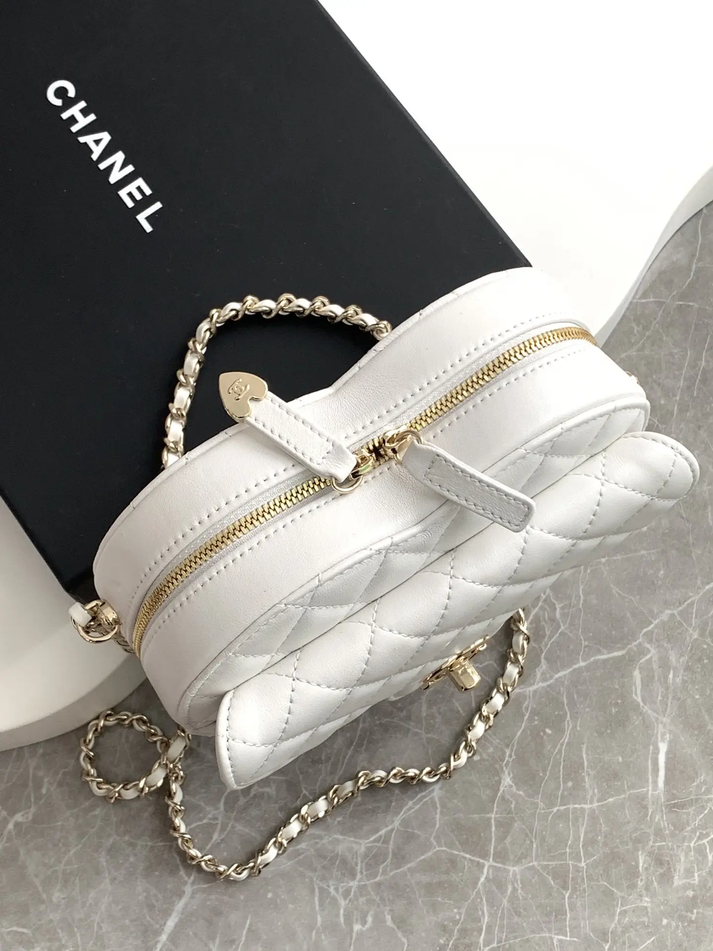 Chanel Heart-Shaped Bag AS3191 White