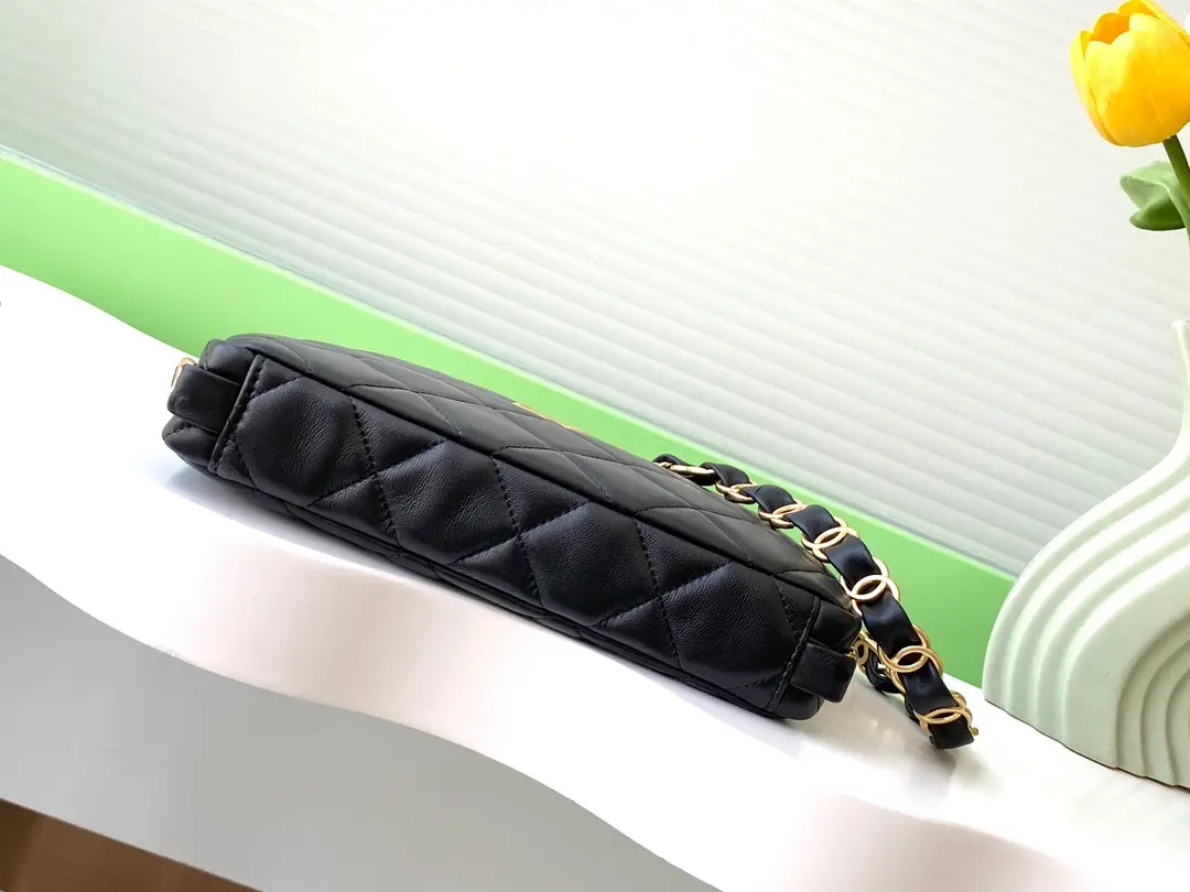 Chanel Hobo Handbag AS5177 Black