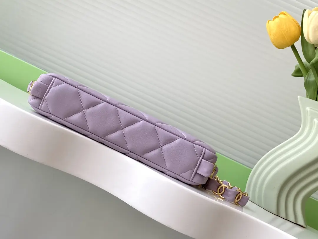 Chanel Hobo Handbag AS5177 Purple