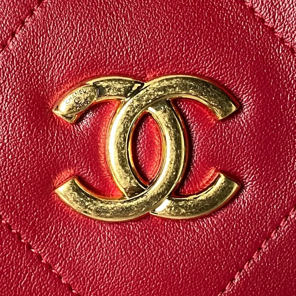 Chanel Hobo Handbag AS5837 Red 
