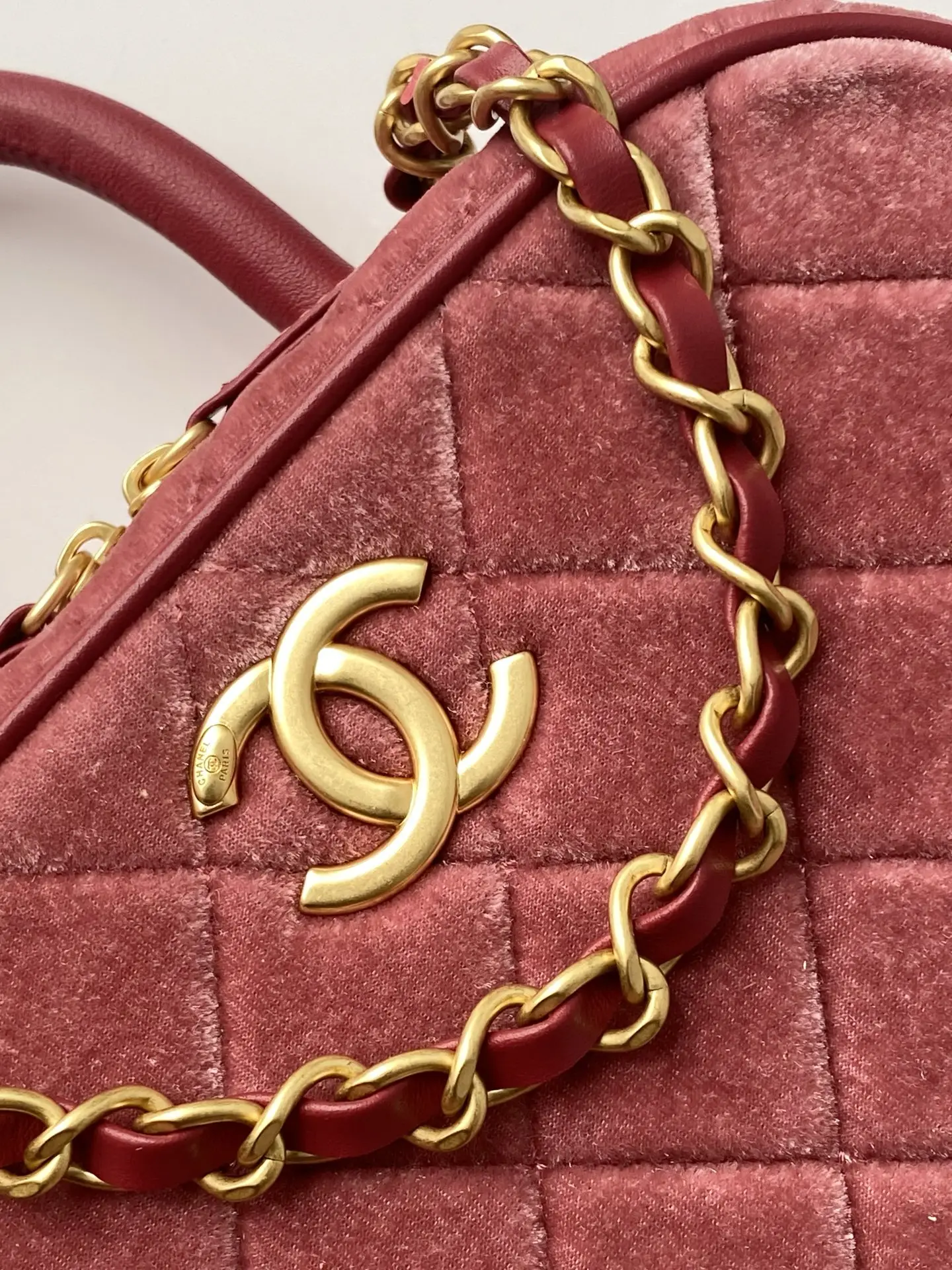 Chanel Mini Bowling Bag AS5572 Pink Velvet