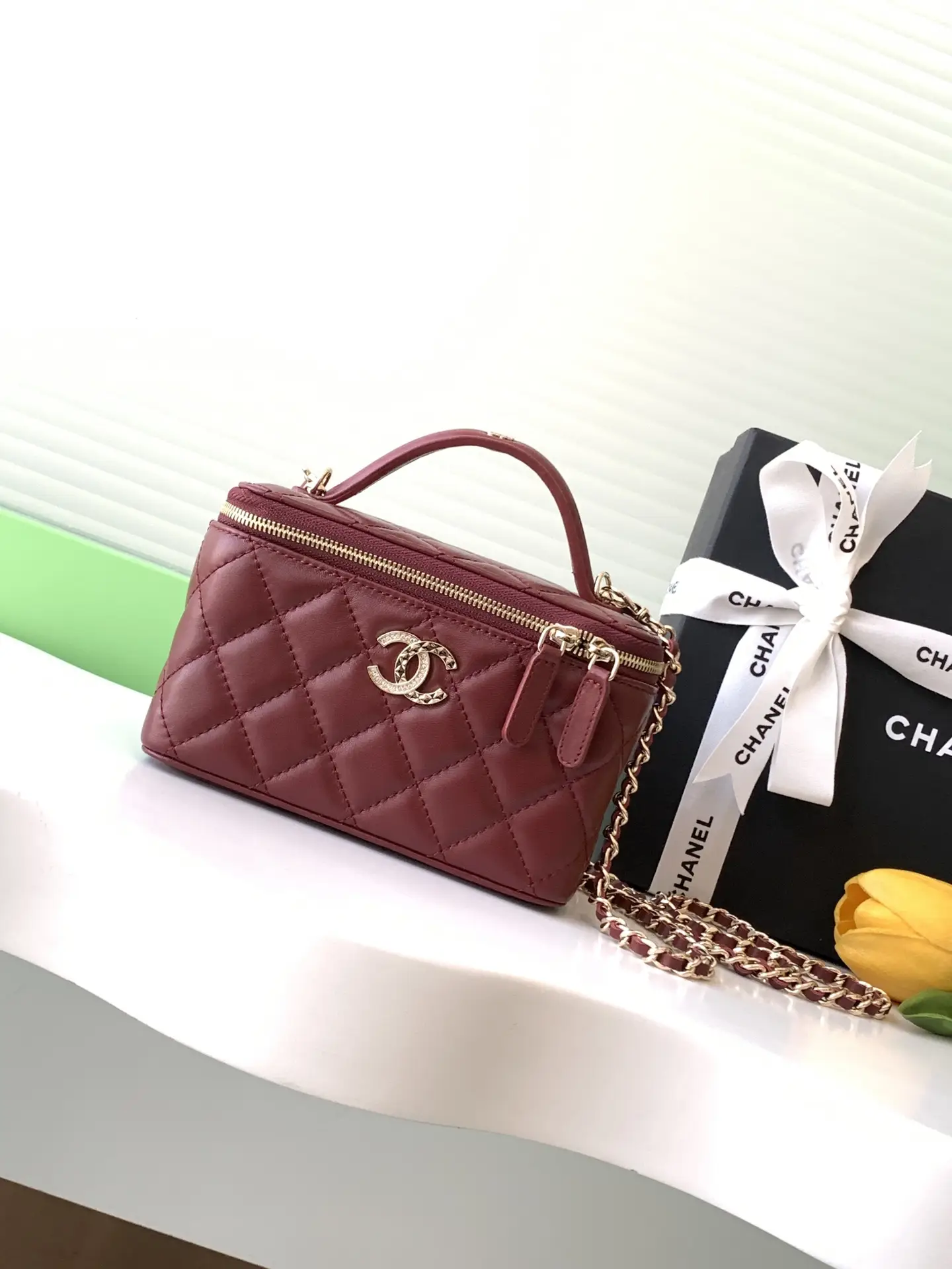 Chanel Top Handle Vanity Case AP4404 Red