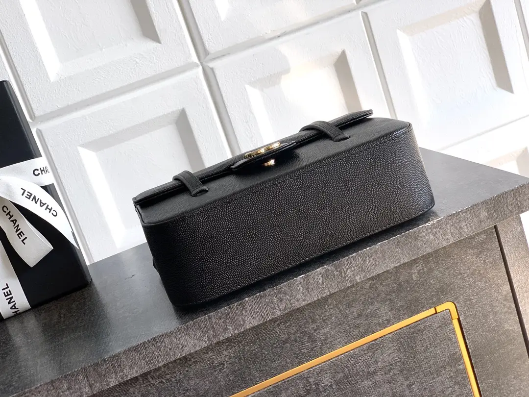 Chanel Vantage Shoulder Bag Black