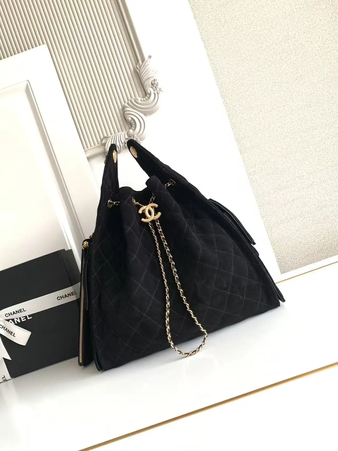 Chanel 25 Medium Handbag AS5311 Black