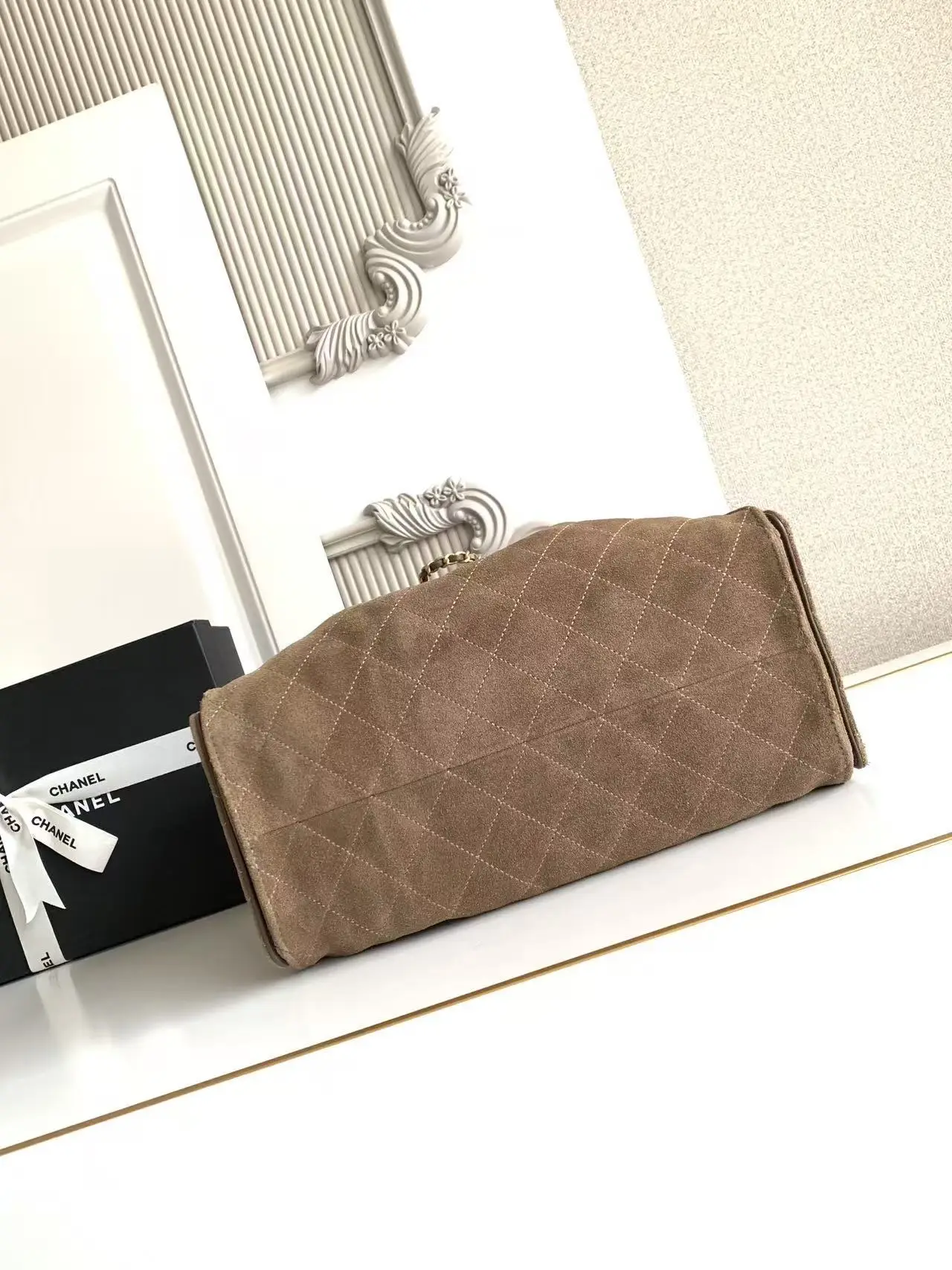 Chanel 25 Medium Handbag AS5311 Tan