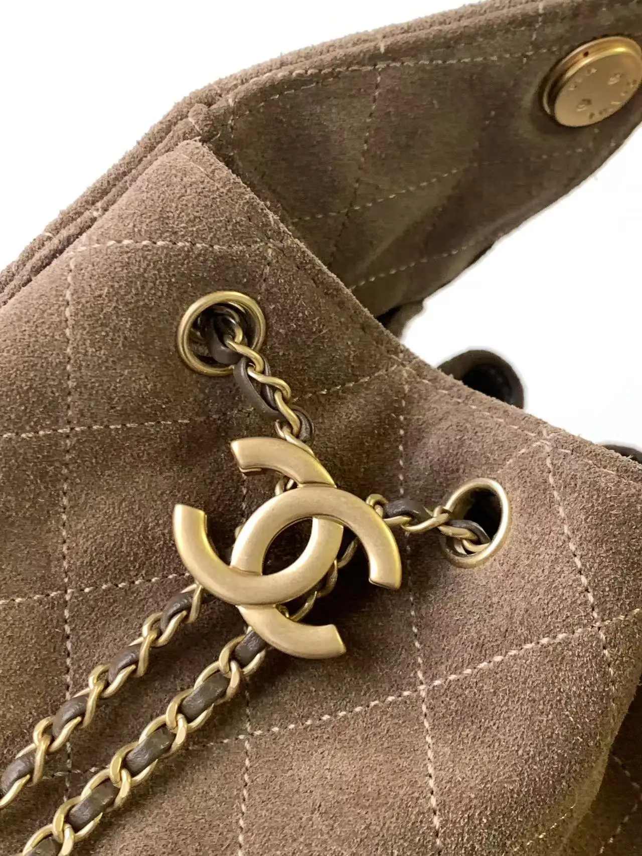 Chanel 25 Medium Handbag AS5311 Tan