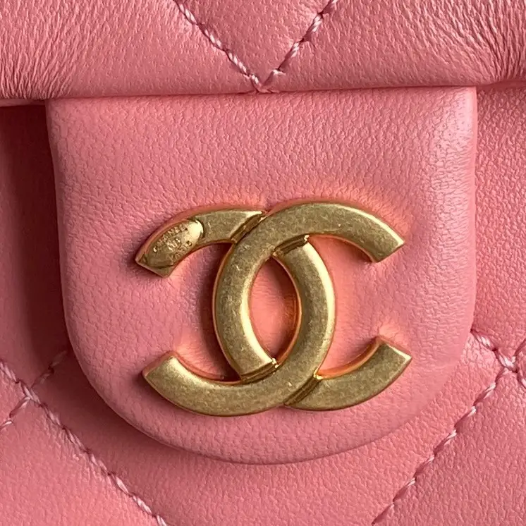Chanel 25C Maxi Hobo Bag AS5302 Pink