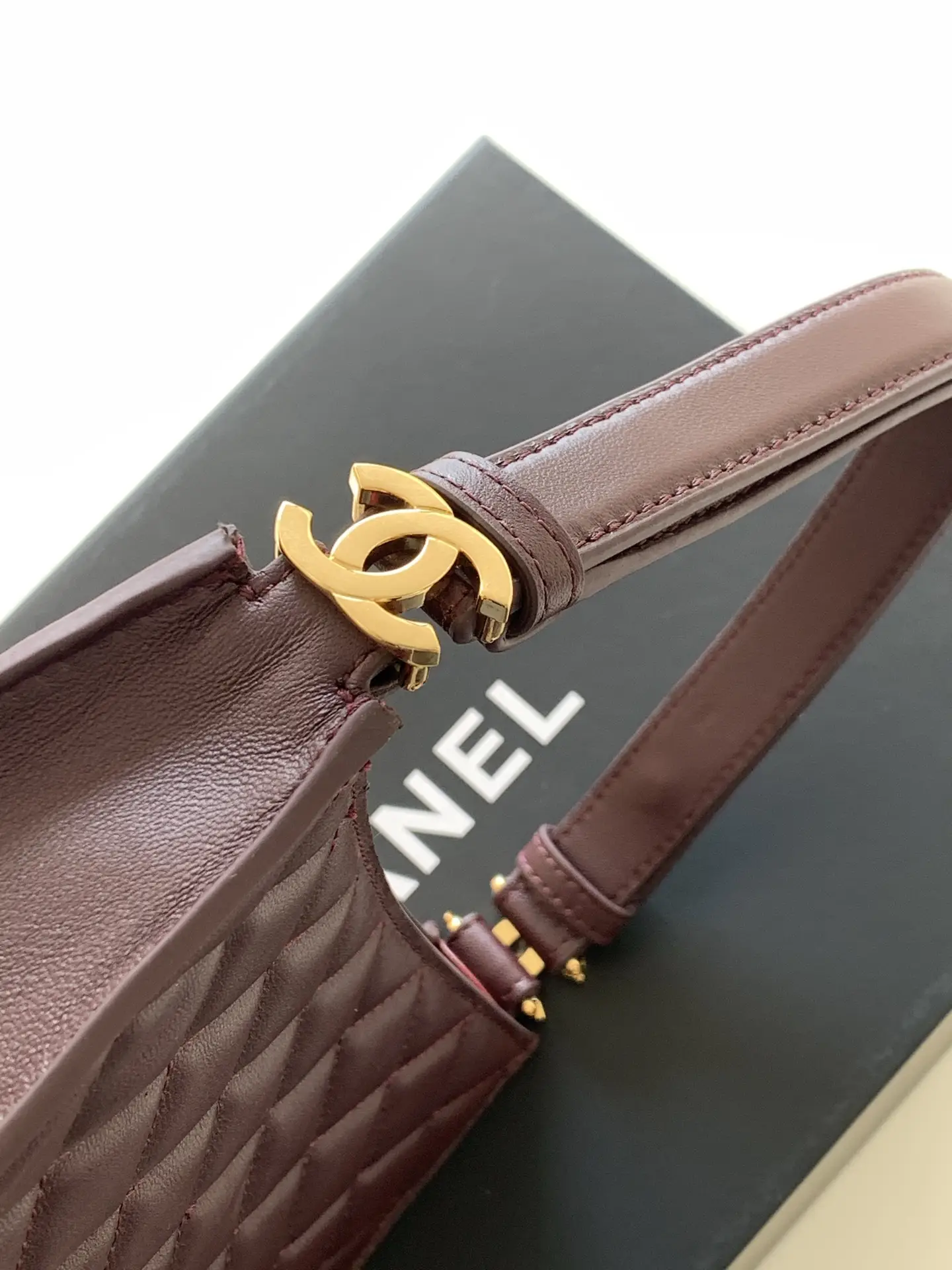 Chanel 26X Hobo Bag AS6045 Burgundy