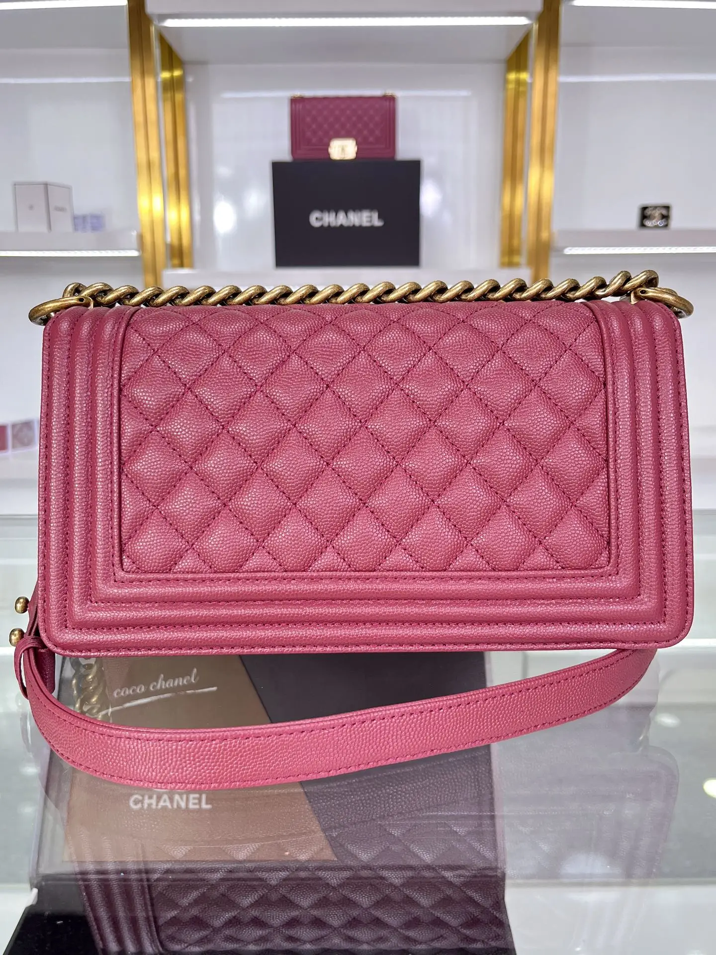Chanel Boy Handbag A67086 Rose Red