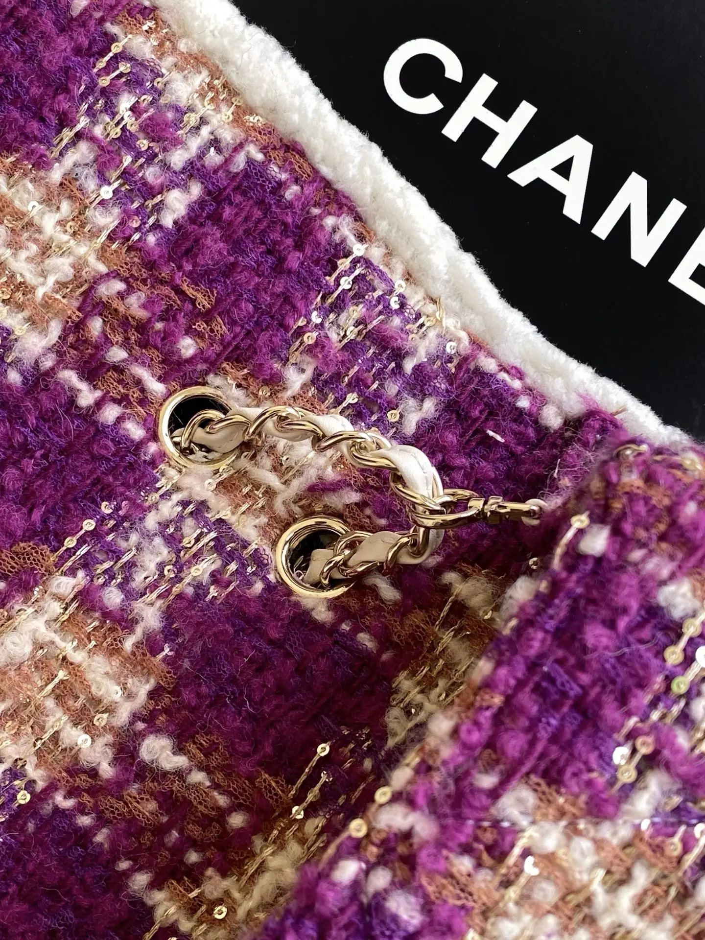 Chanel Maxi Flap Bag Tweed AS5687 Pink