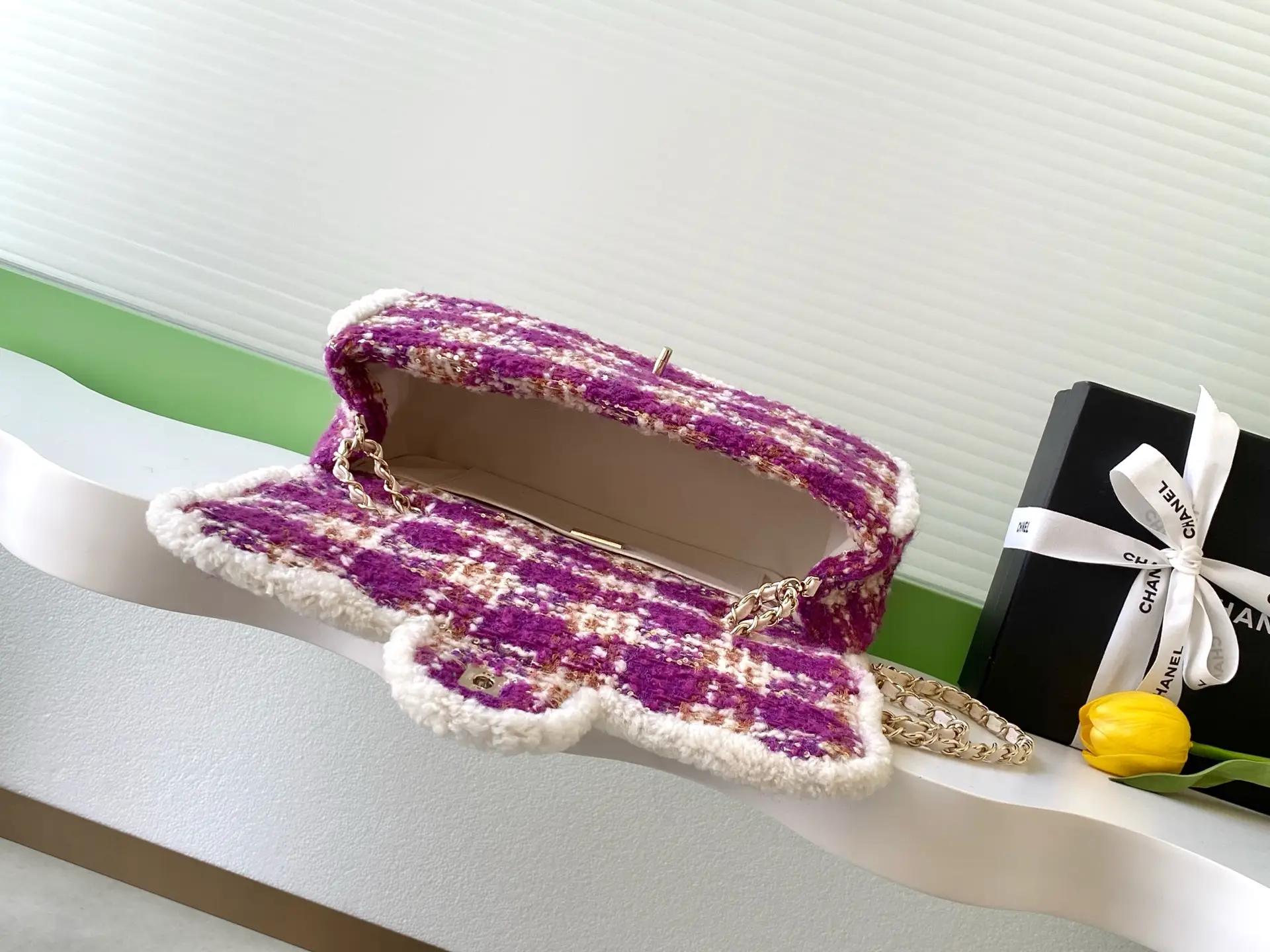 Chanel Maxi Flap Bag Tweed AS5687 Pink