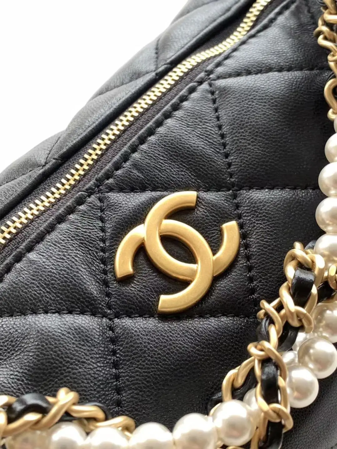 Chanel Pearl Chain Hobo Bag AS5898 Black