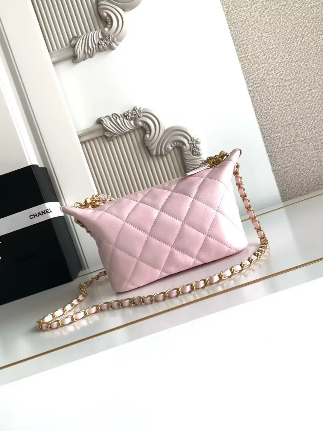 Chanel Pearl Chain Hobo Bag AS5898 Pink