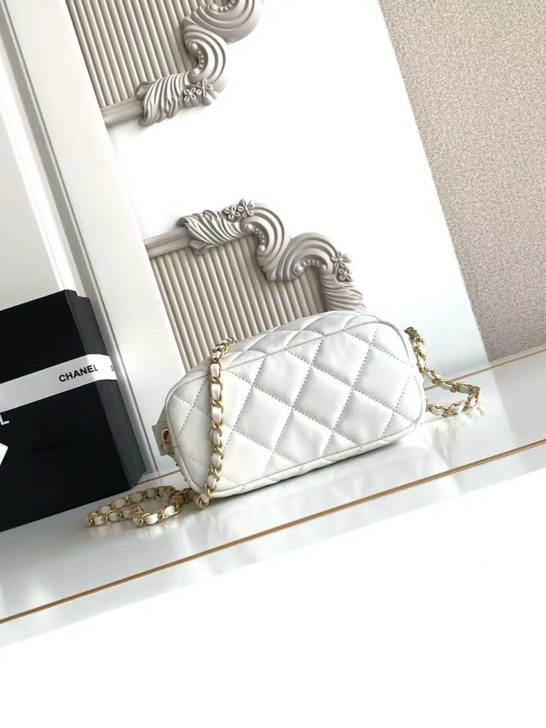 Chanel Pearl Chain Hobo Bag AS5898 White