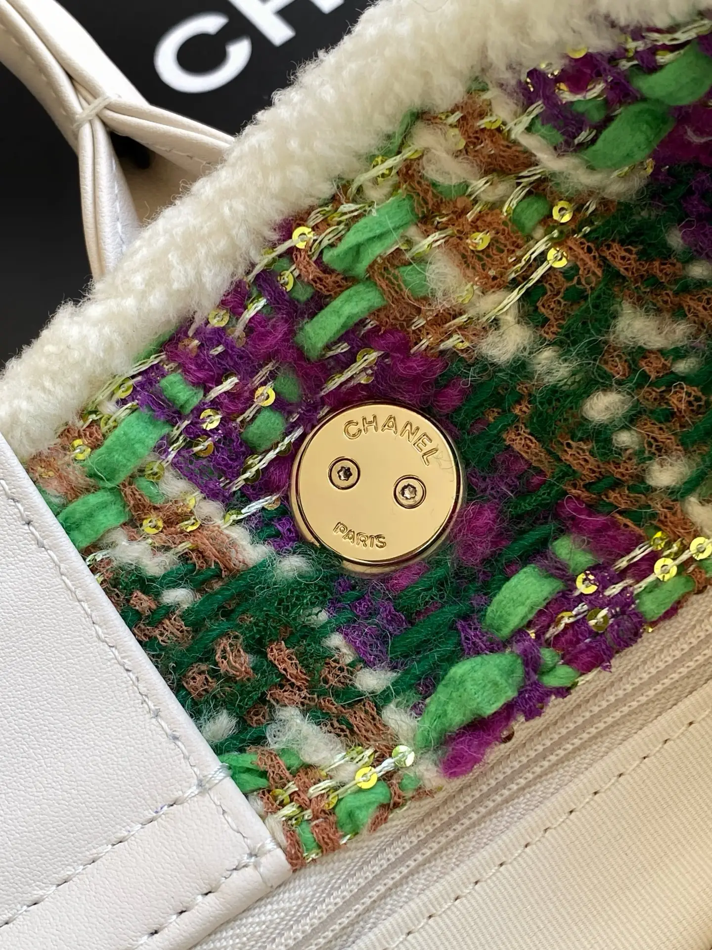 Chanel Small Shopping Bag Tweed AS5688 Green