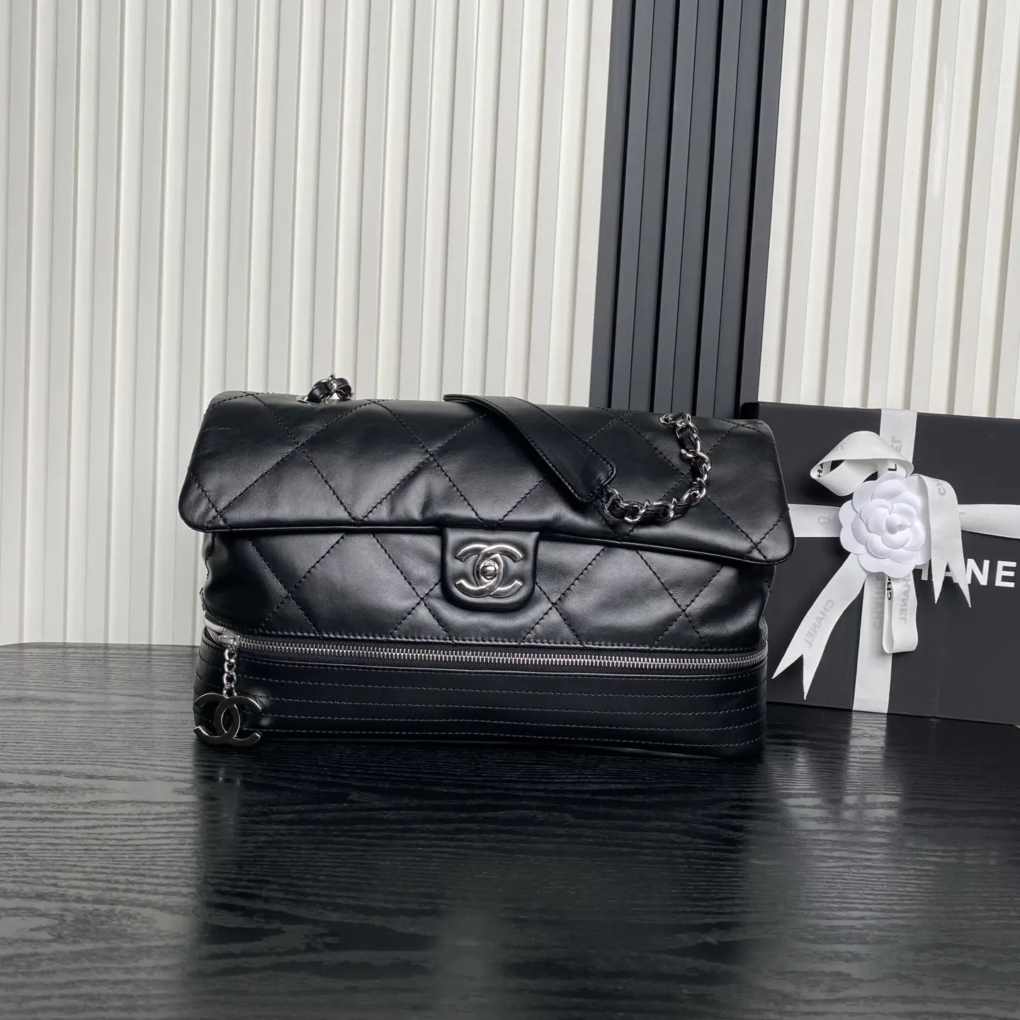 Chanel Vintage Large Tote Bag Black