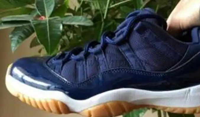 Authentic Air Jordan 11 Low Navy Gum