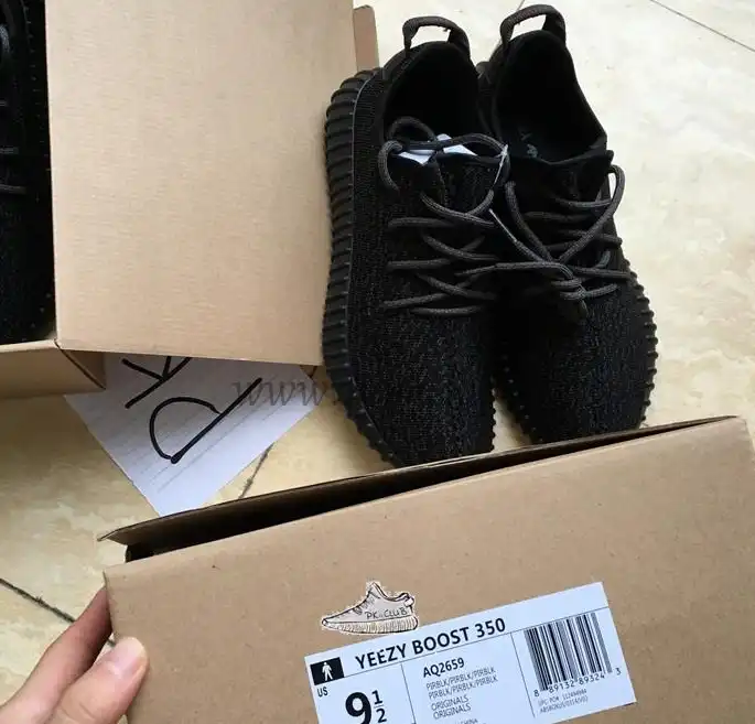 Yeezy 350 Pirate Black