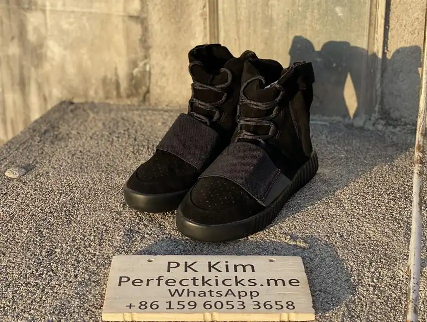 PK God Yeezy 750 Triple Black real suede and shape (real quality)