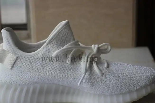 PK GOD YEEZY 350 V2 Cream White WITH REAL PREMEKNIT FROM HUAYIYI WHICH OFFER PRIMEKNIT TO ADIDAS DIRECTLY