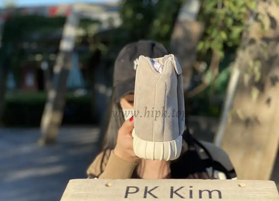 PK God Yeezy 750 OG Grey real suede and shape (real quality)