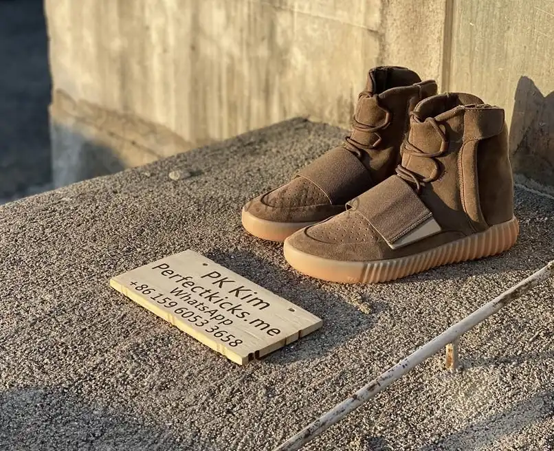 PK God Yeezy 750 Chocolate Brown real suede and shape (real quality)