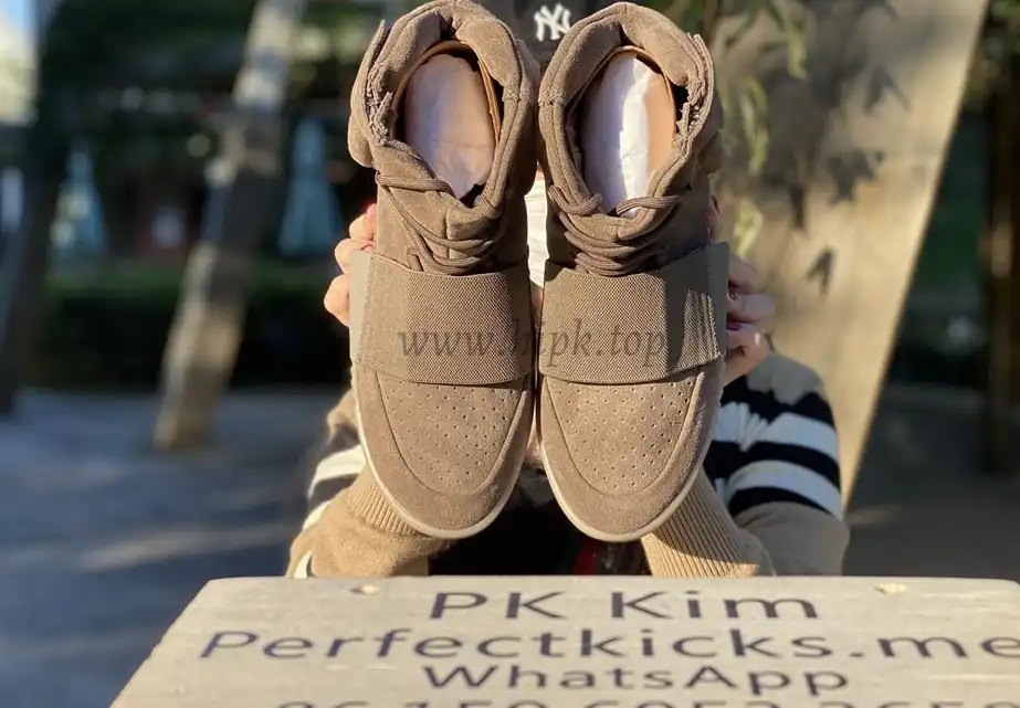 PK God Yeezy 750 Chocolate Brown real suede and shape (real quality)