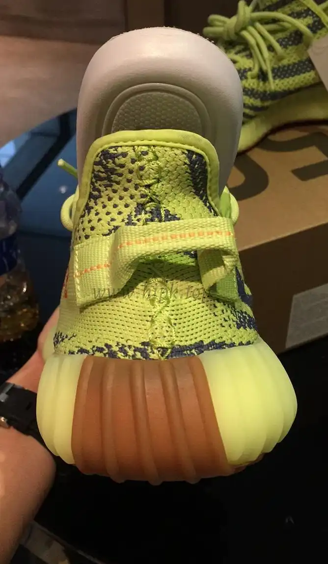 PK God Yeezy 350 V2 Semi Frozen Yellow Raw Steel WITH REAL PREMEKNIT FROM HUAYIYI WHICH OFFER PRIMEKNIT TO ADIDAS DIRECTLY