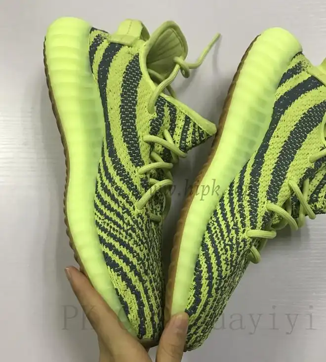 PK God Yeezy 350 V2 Semi Frozen Yellow Raw Steel WITH REAL PREMEKNIT FROM HUAYIYI WHICH OFFER PRIMEKNIT TO ADIDAS DIRECTLY