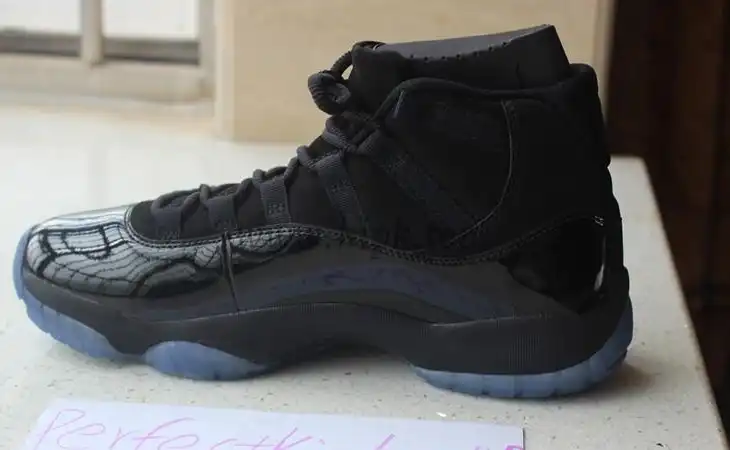 Nike Pairs Air Jordan 11 “Prom Night”