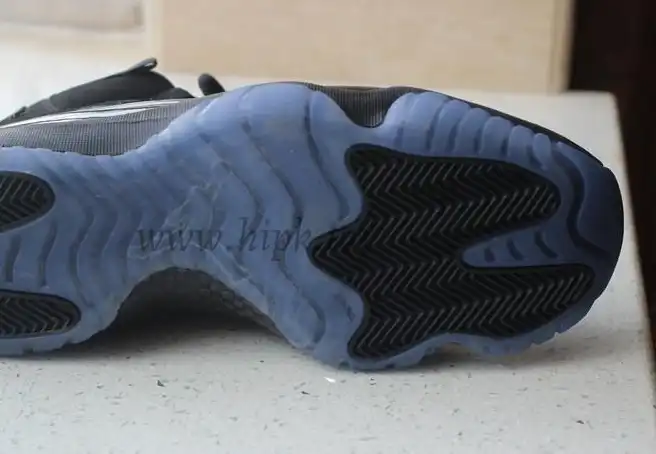 Nike Pairs Air Jordan 11 “Prom Night”