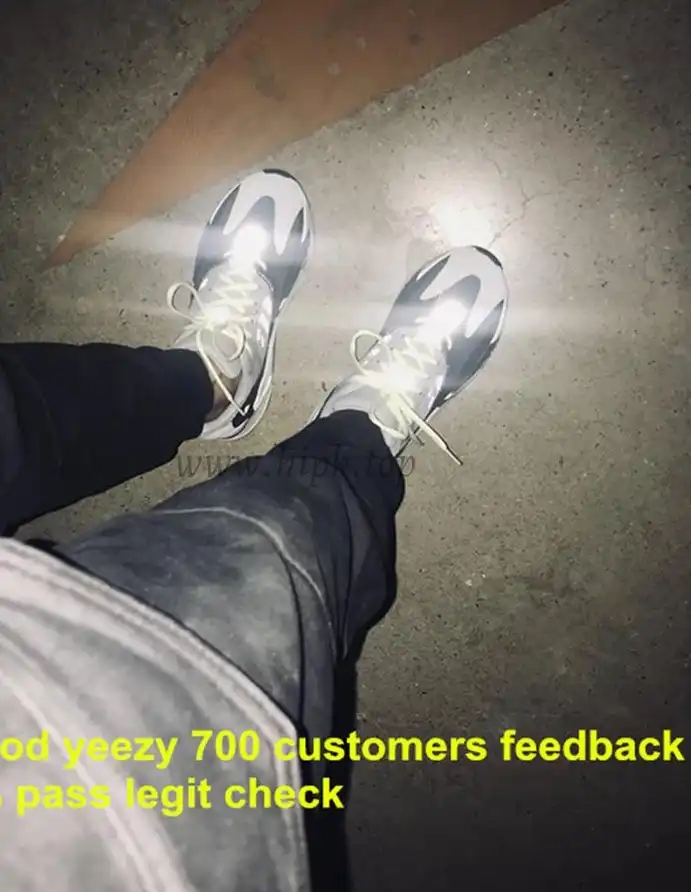 PK GOD YEEZY WAVE RUNNER 700 OG ‘SOLID GREY’ LIMITED REAL MATERIALS