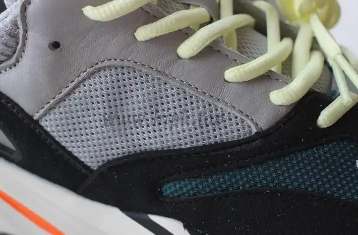 PK GOD YEEZY WAVE RUNNER 700 OG ‘SOLID GREY’ LIMITED REAL MATERIALS