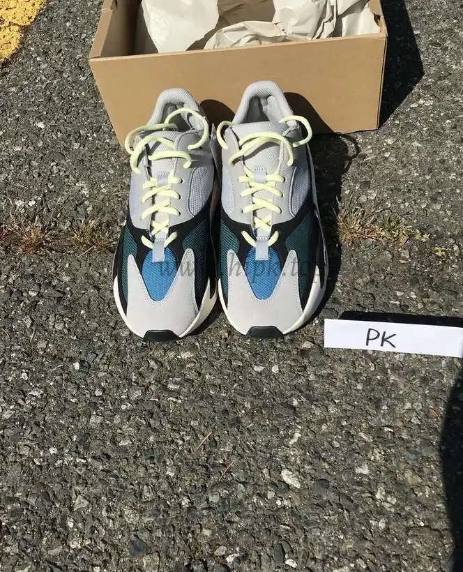 PK GOD YEEZY WAVE RUNNER 700 OG ‘SOLID GREY’ LIMITED REAL MATERIALS