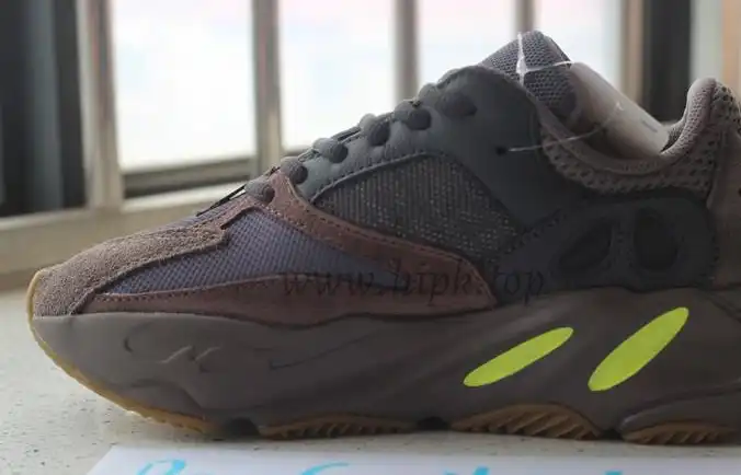 PK GOD YEEZY BOOST 700 MAUVE WITH RETAIL MATERIALS READY